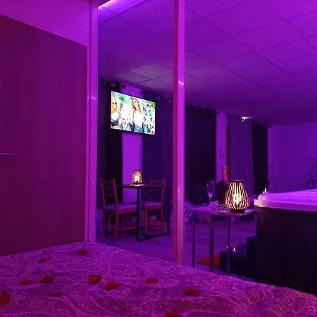 Cocoonspa Loveroom Jacuzzi Apartamento *